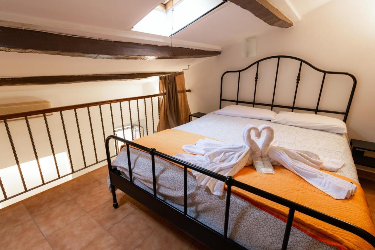 Trastevere Four Seasons Trilussa 1 Rom Eksteriør billede