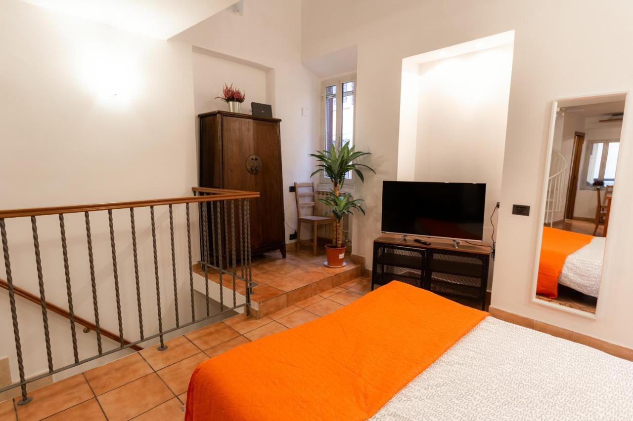 Trastevere Four Seasons Trilussa 1 Rom Eksteriør billede
