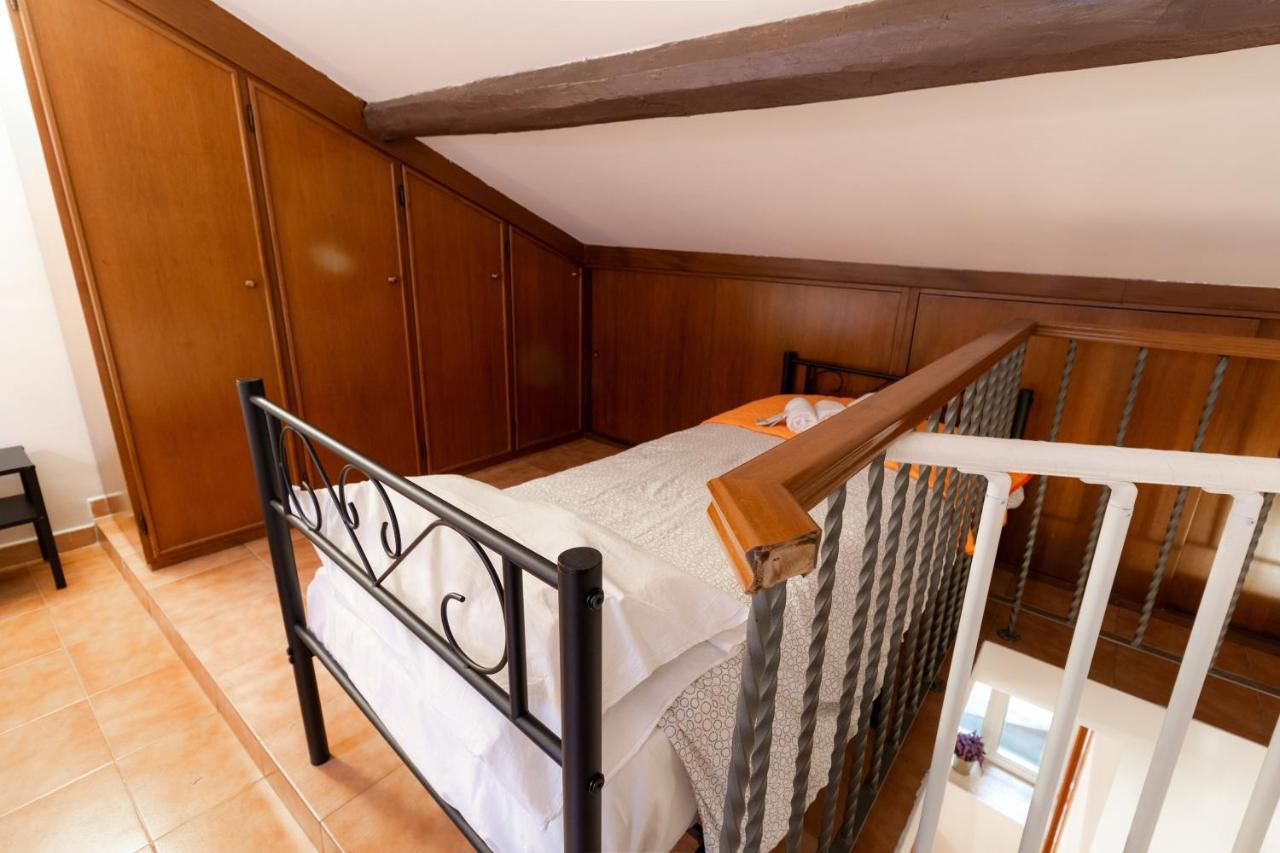 Trastevere Four Seasons Trilussa 1 Rom Eksteriør billede